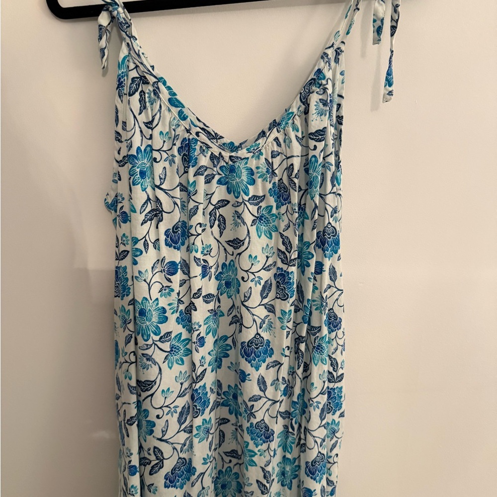Floral Blue and White Dress - Size M Old Navy